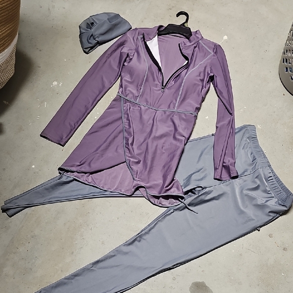 Other - Nwt Long Sleeve Purple Swim Tunic with Grey Swim Leggings & Cap #121